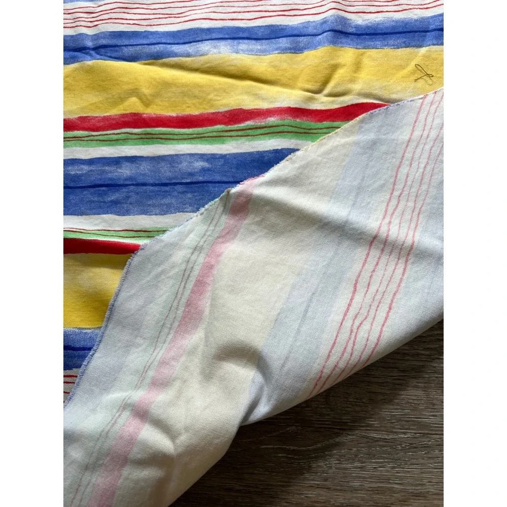 Unbranded Round Tablecloth Unisex OS Yellow Blue Striped Fabric Remnant